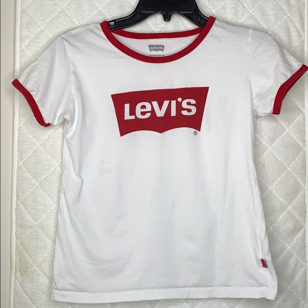 Levi’s Shirt♥️